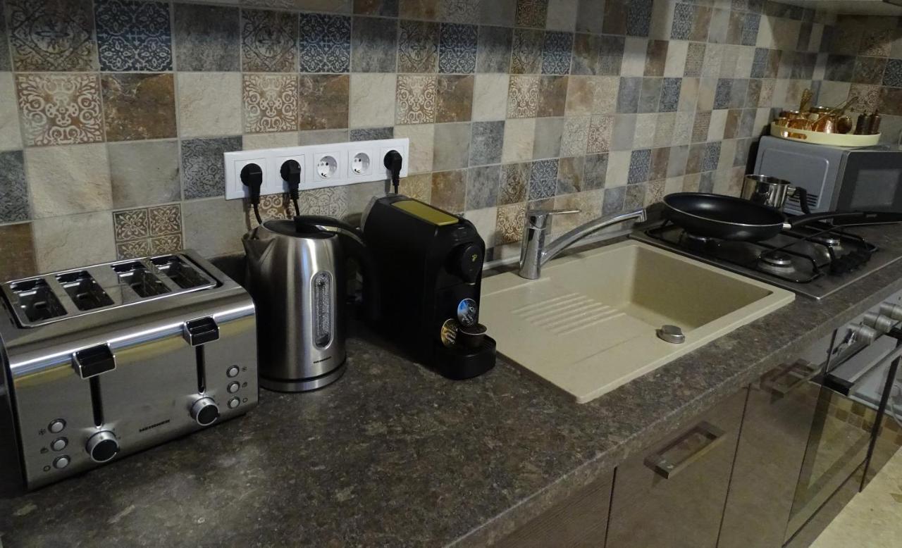 Ole Apartment - Get Your Energy For Free! Coffee And Tea On The House Temeşvar Dış mekan fotoğraf